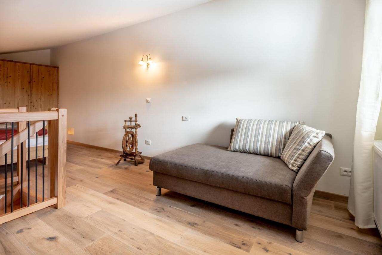 Oberpruenst Hof - App. St. Luis Apartment Plazzoles Luaran gambar